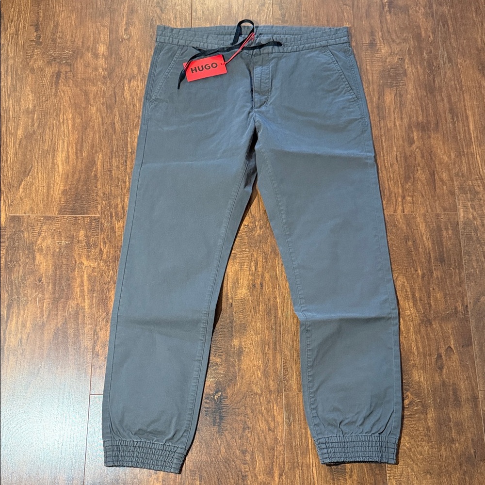 HUGO Men's Charcoal Joggers 32x32 NWT